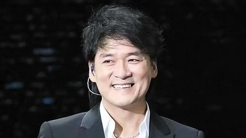 周华健: 被誉为"国民歌王", 却为了一个女人而隐退, 如今他后悔吗