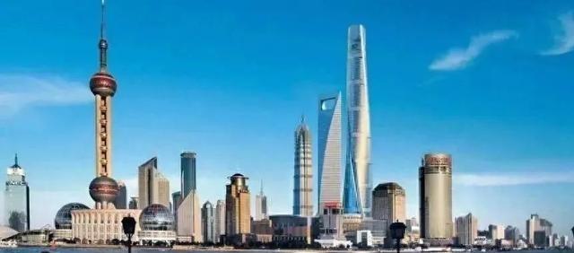 亚洲各国都犯了同一个错误。新加坡国际关系专家马凯硕一针见血直言：亚洲各国都犯了一