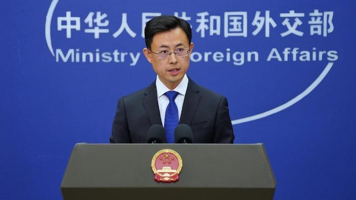 为啥特朗普在贸易战上只能谈判，不敢真的和中国撕破脸？看到这个就明白了
 
中美关