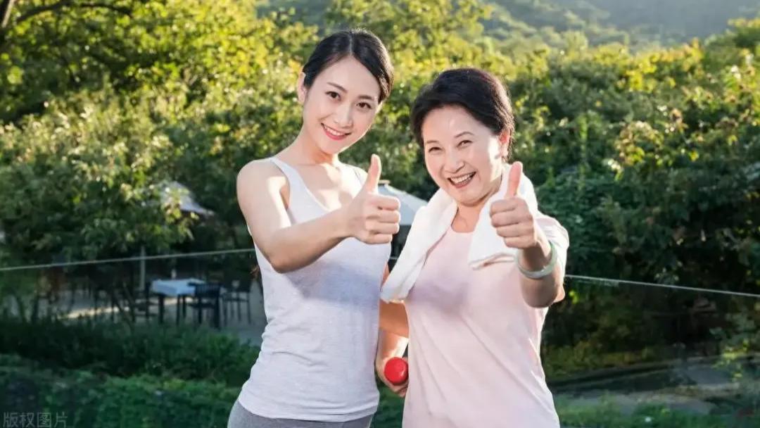 老话说“寿有四不过，子孙福气多”，老人做寿有哪些讲究？