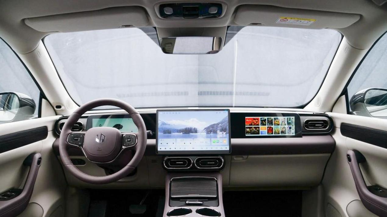 便利与舒适兼备，提零跑C11纯电580尊享版一年啦，目前感觉真不错