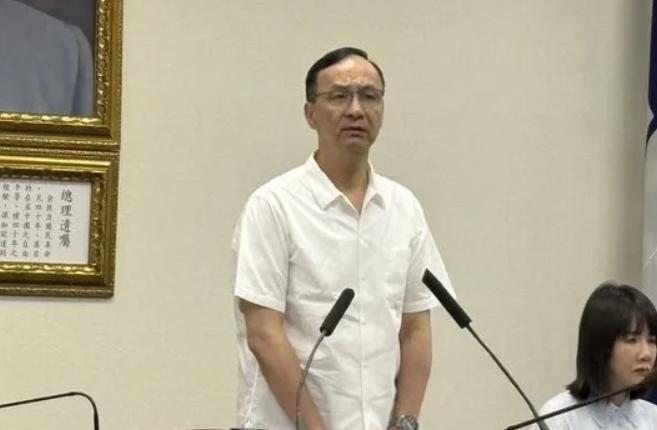 朱立伦：可以不投票、也可投不同意罢免
距离7月26日投票倒数3天，国民党主席朱立