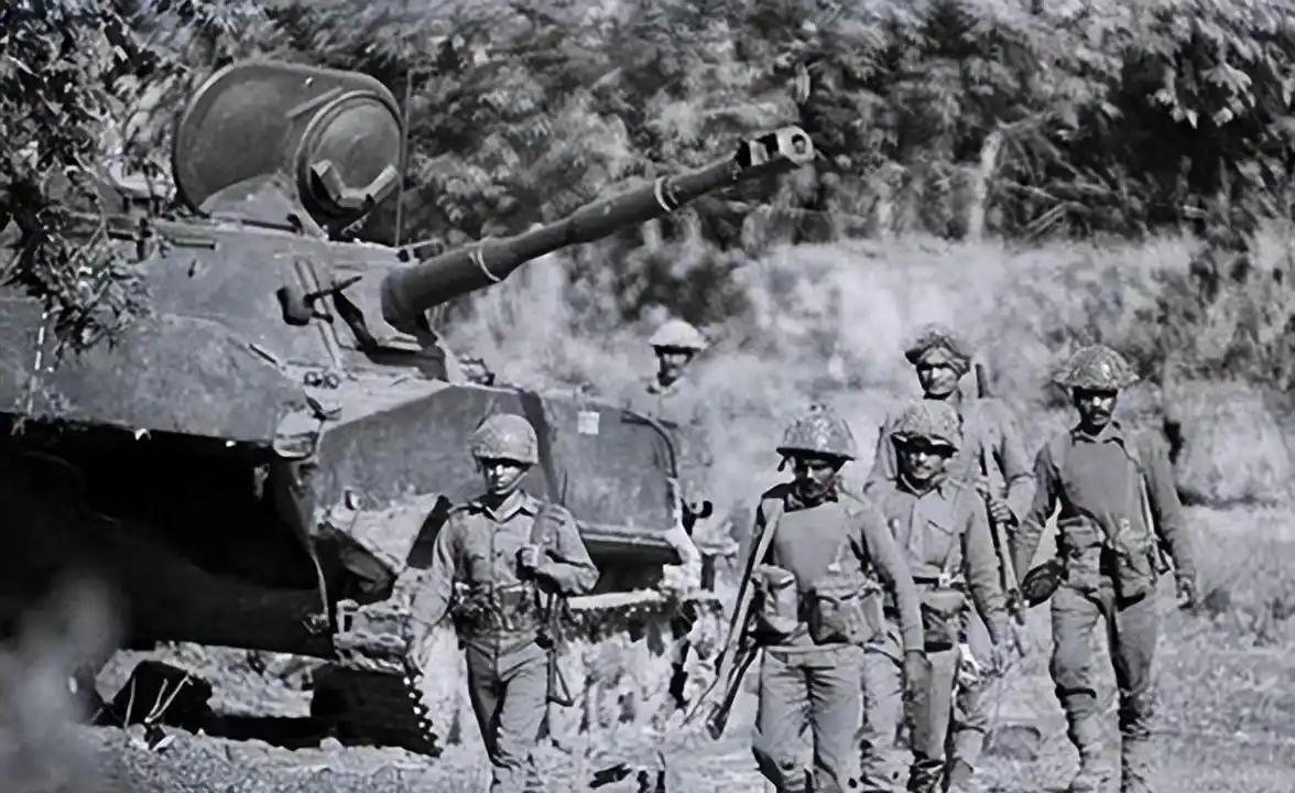 战争进入1949年初，在联合国多次努力下，双方宣布停火，并按照当时实际兵力部署划
