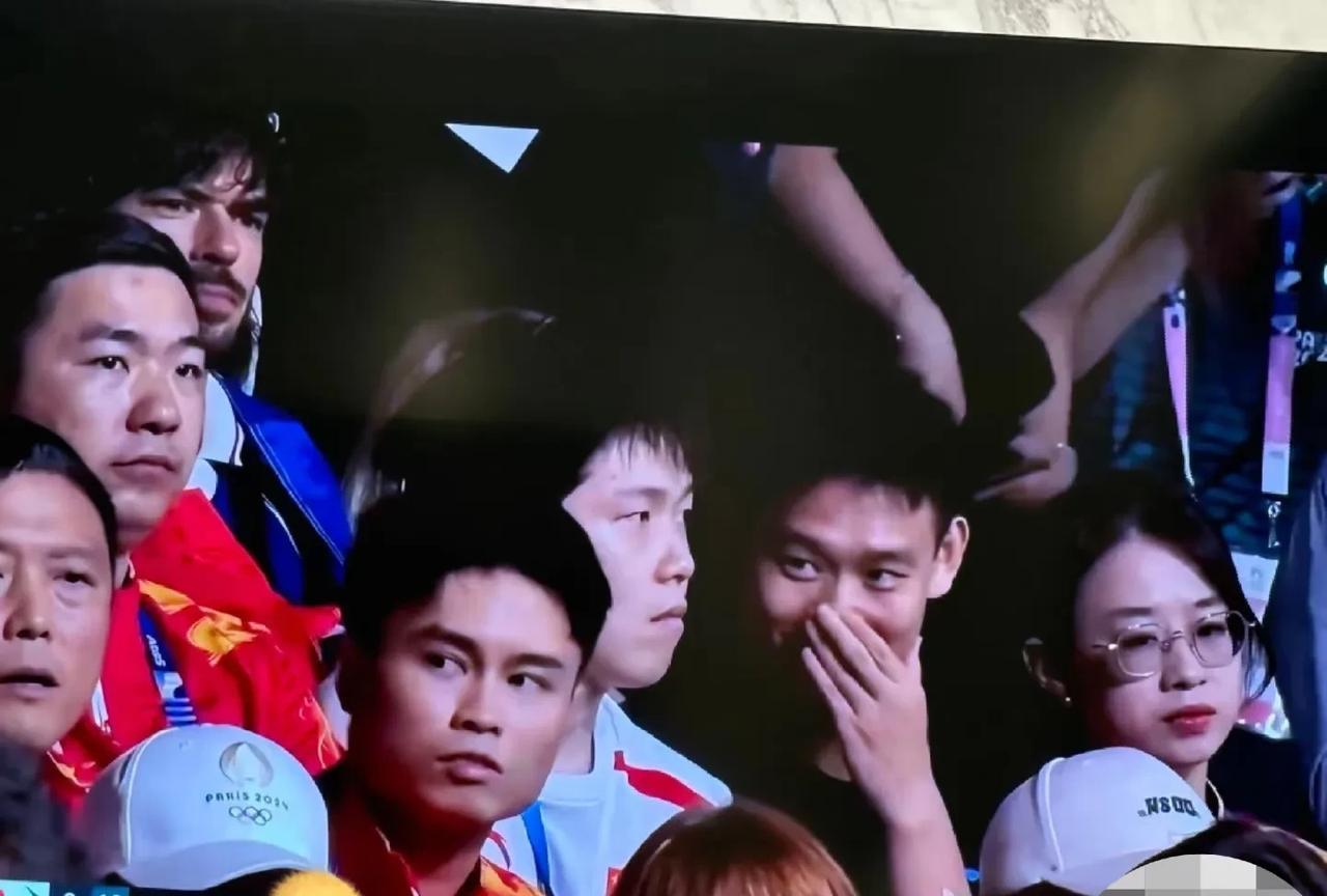 昨天是巴黎奥运会樊振东对战张本智和一周年，各平台与媒体重温了这场扣人心弦的比赛。