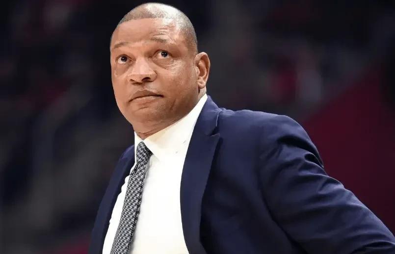 NBA情报局7月17日讯   雄鹿总经理乔恩-霍斯特近日接受了TA记者Eric 