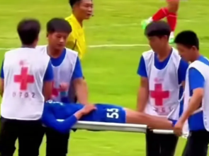 网友说苏超联赛最爆火的城市除了常州就是徐州。

常州是输得没笔画了；友谊第一，比