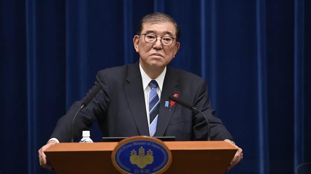【#石破茂痛批刺客信条影#】
由法国游戏公司育碧开发的《刺客信条：影》于2025
