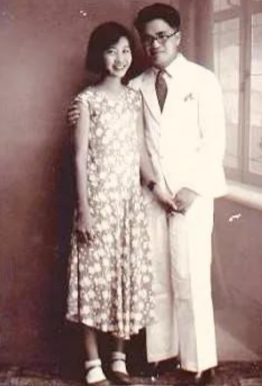 1909年，16岁的白薇刚干完农活回来，不小心冲撞到婆婆。谁知，婆婆冲上前，一把