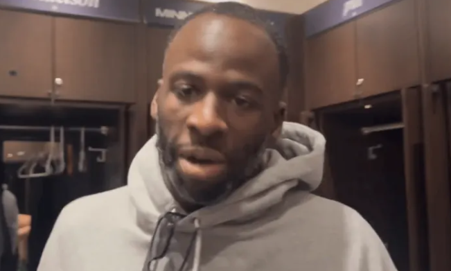 明日，勇士将客场挑战开拓者。
据勇士记者报道，德雷蒙德-格林不在伤病名单中，表明