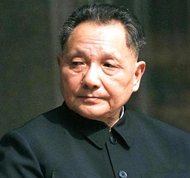 “文革”为什么没有让国家垮掉？邓小平总结了三个原因