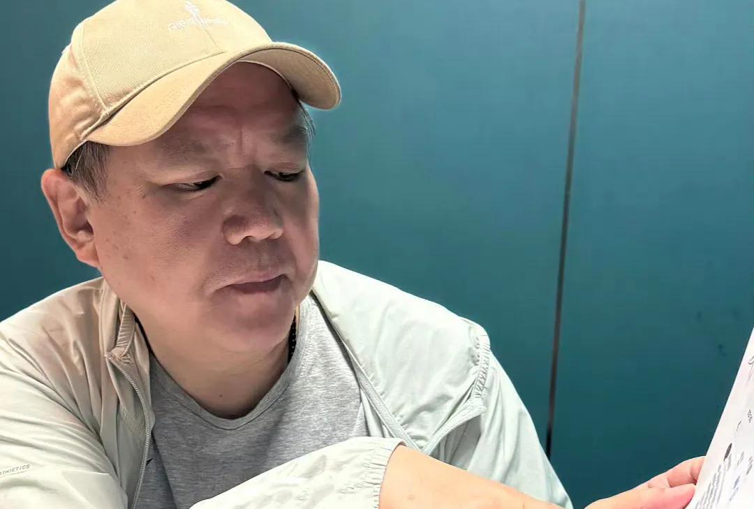 刘晓庆又摊上事儿啦！又双叒叕翻车？偷税大戏2.0上演？
2020年，刘晓庆的珠宝