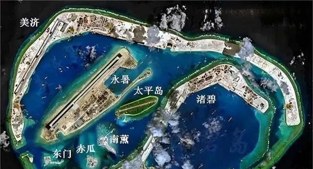 南海岛礁：看看谁家养的好











我的天呐！南海那些小岛，简直就像