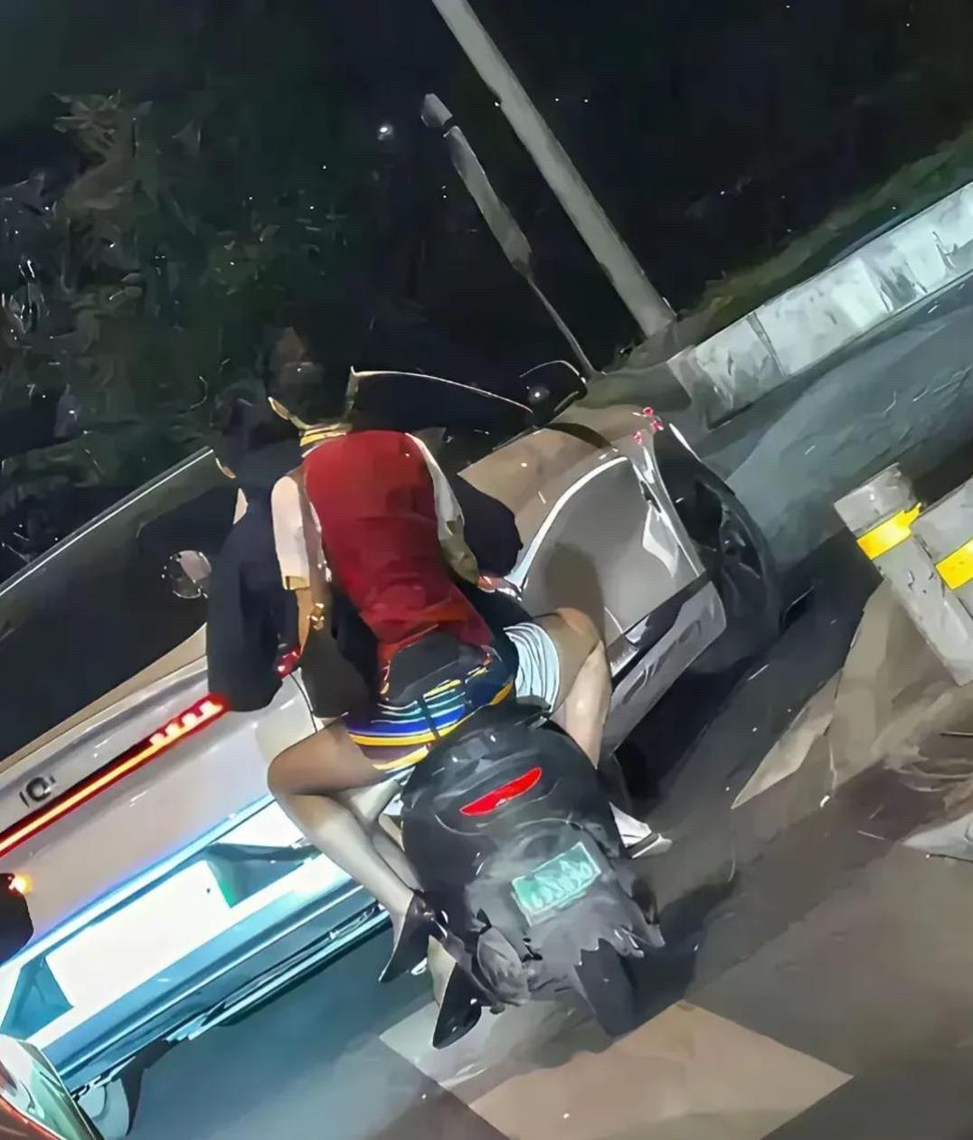 当空姐也不是天天坐宝马奔驰的！