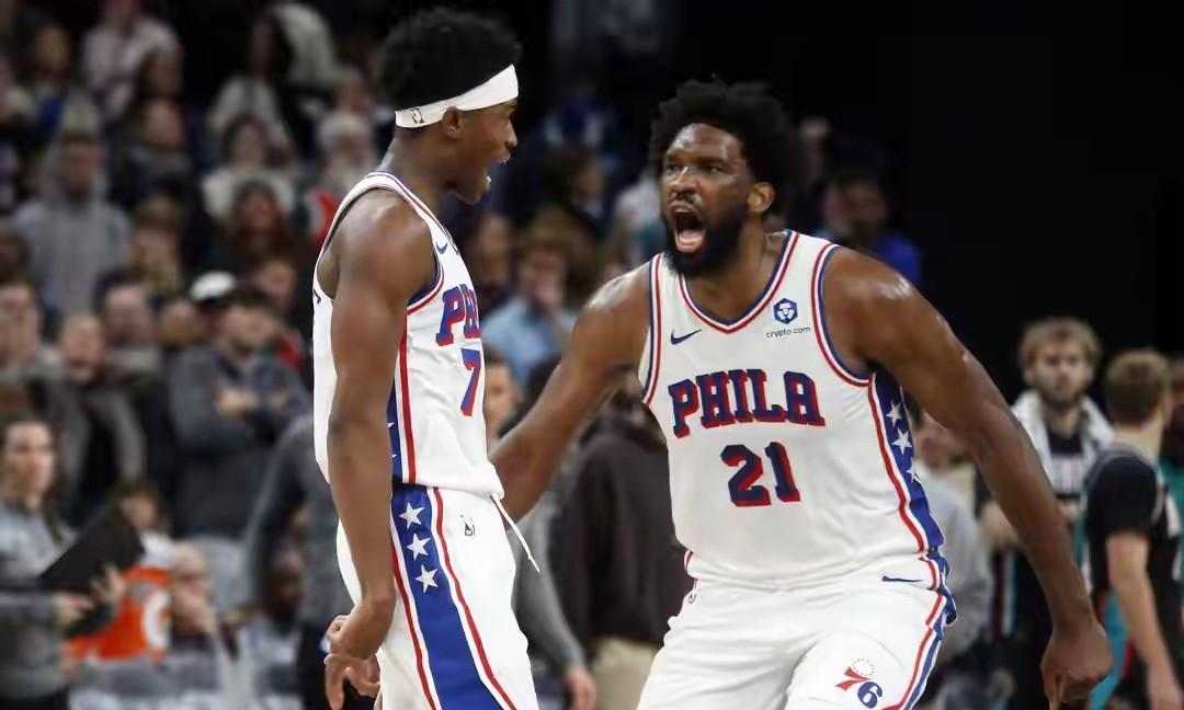 马克西34+10！浓眉13+8！76人123:108独行侠，这个新秀探花了不得！