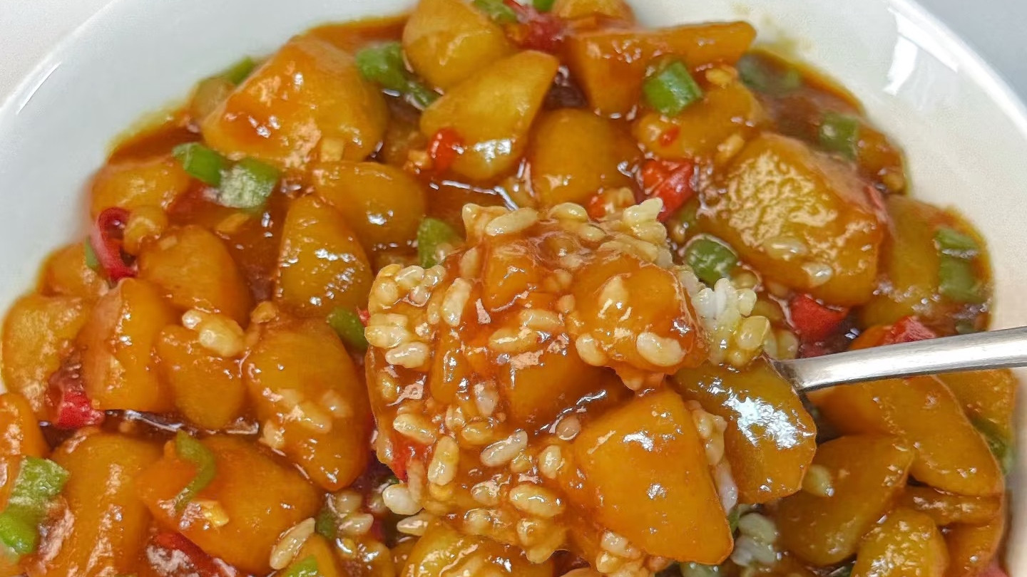 双椒土豆拌饭
