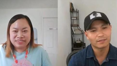 时隔15年凤姐罕露面！赴美15年混成缺牙大妈，博同情被网友揭穿