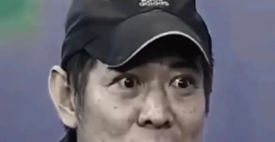 没想到我国第一个卖福利彩票的人竟然是李连杰，他说大概在80年代，他尝试开始卖福利