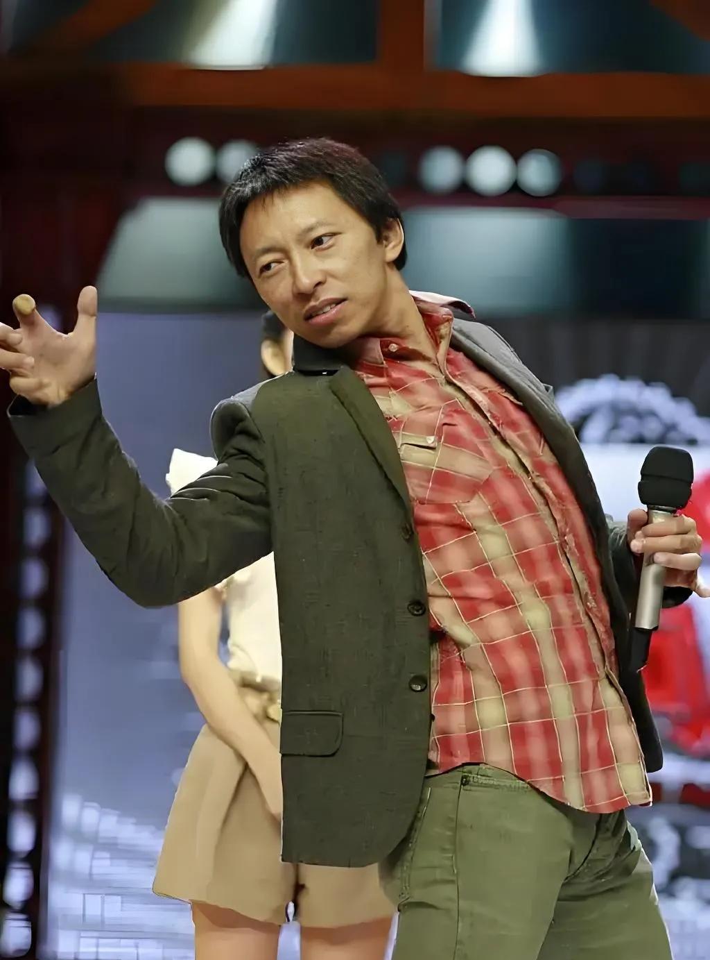 张朝阳曾对亲弟弟果义法师说，如果你没有出家，出家的人可能就是我，也许有一天我们殊