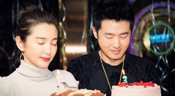 [太阳]1995年，李冰冰拍了条广告，赚了26万。老板让她去广州拿钱，李冰冰心想