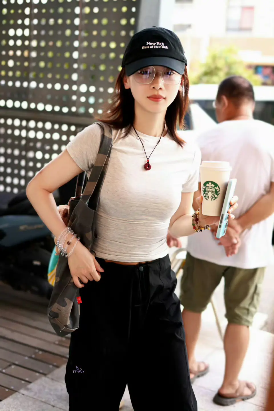女明星真牛啊，这状态，完全不需要恢复期 ​​​