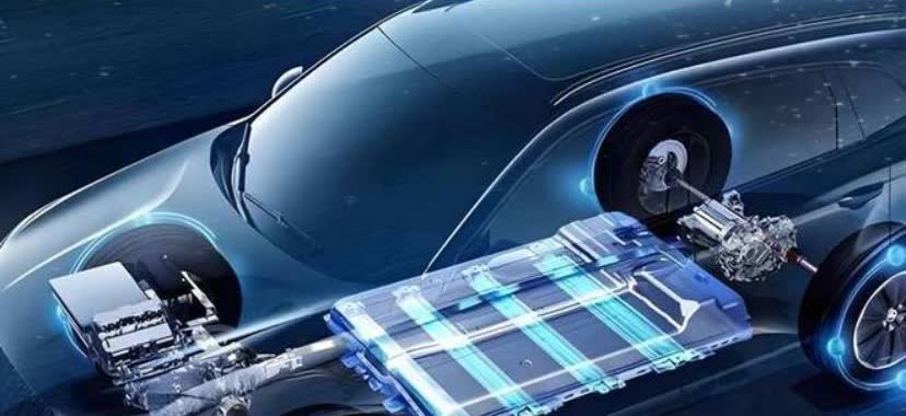 比亚迪要量产的60Ah固态电池：2024年下线，2027年大规模商用，2030年