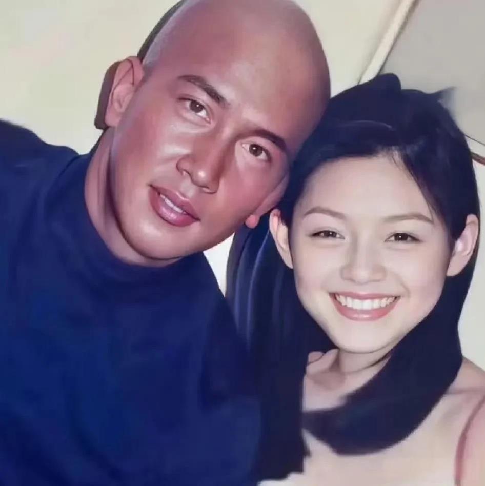 你汪小菲是真男人，我具俊晔也不是伪君子！
大S徐熙媛也没有爱错我们，走时我们给了