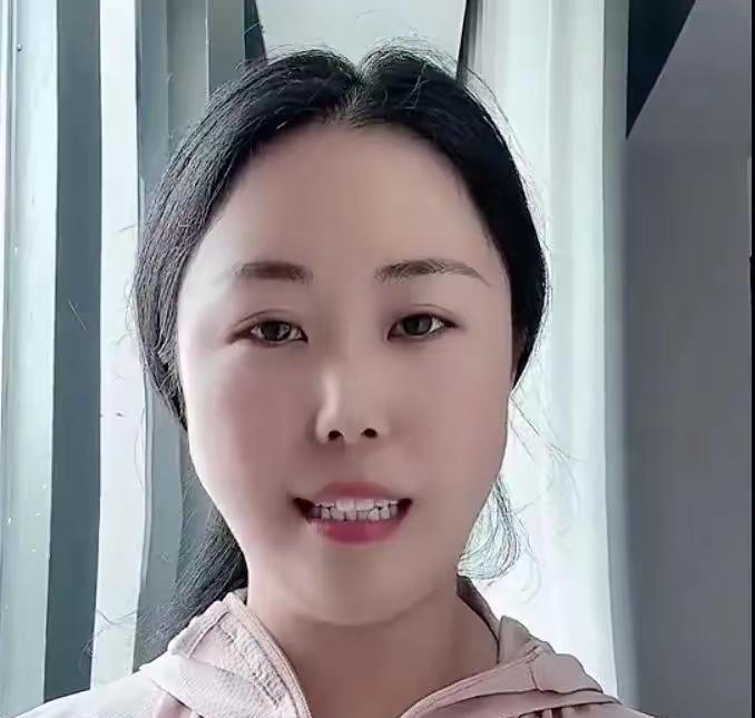 这几天孙继海和他旗下的“嗨球”青训俱乐部上热搜了，起因是一位名叫“张卓毅妈妈”的