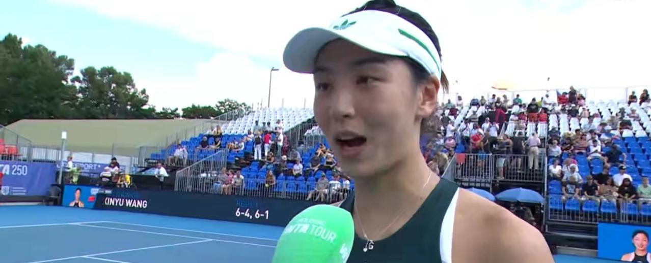 WTA250|布拉格站1/4决赛补赛，中国网球名将4号种子王欣瑜以6-4 6-1