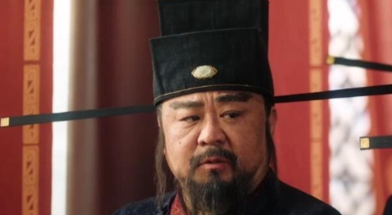 宋真宗赏赐了一壶酒给宰相王旦，叮嘱回去后务必和家人同饮。王旦回去打开酒壶，发现里