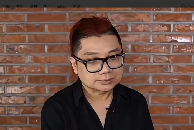 田海蓉不做程青松的时间证人，并指出程删除了“我在处理事情”这句话

两人相约的时