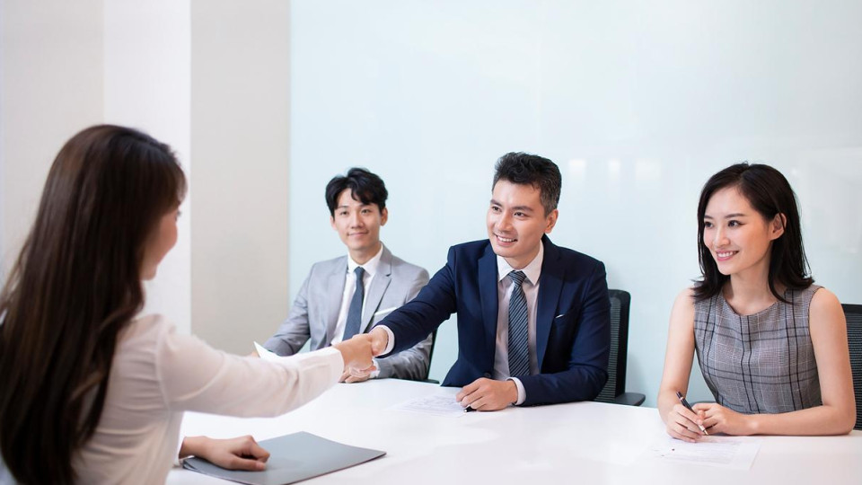 为什么说请客吃饭是最令人恐惧的感谢方式？