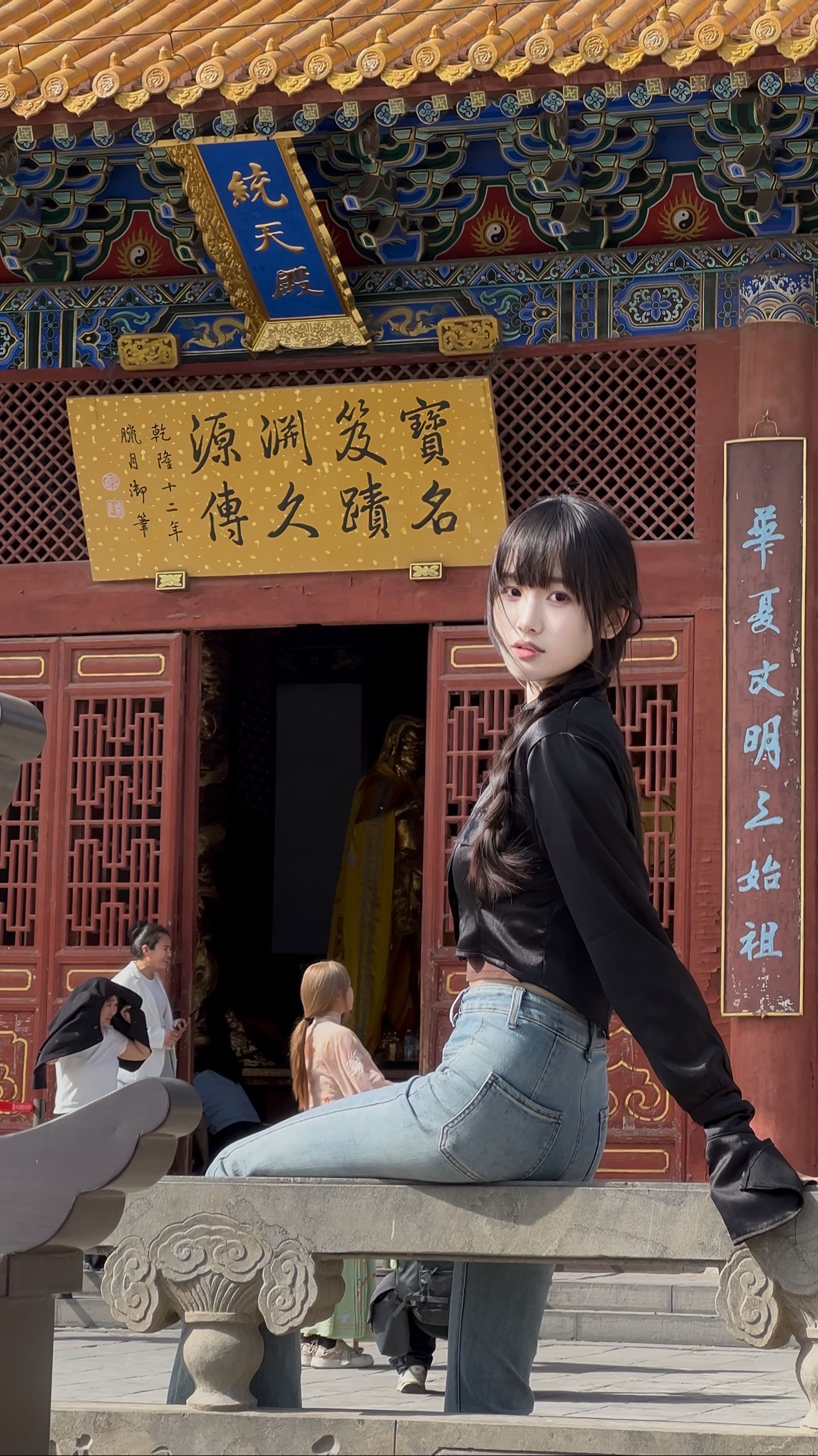 以前不说话，是在闹脾气， 现在不说话是在调理情绪，或许是时间不对，或者是我不值得