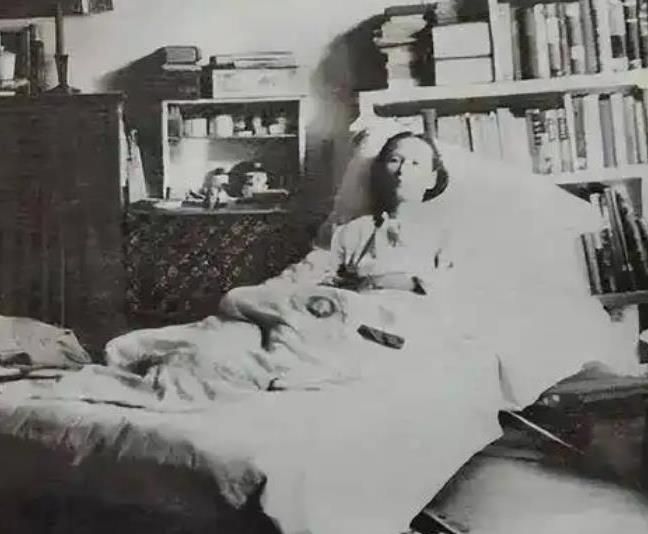 1935年，31岁的林徽因蓬头垢面，一边流泪，突然吼母亲：疯子！你害得我生不如死
