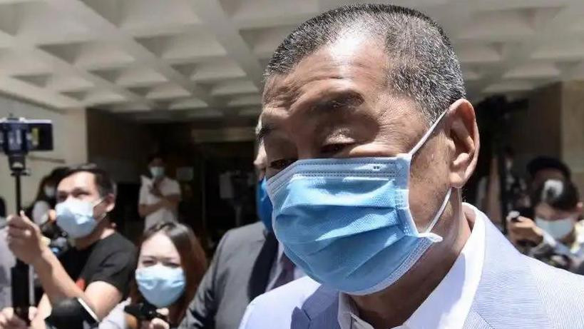 特朗普亲自出手要人，喊话释放黎智英，中方用了六个字回应