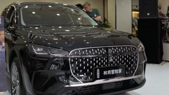 ​江南烟雨遇见美式豪华！林肯苏州店把4S店搬进园林