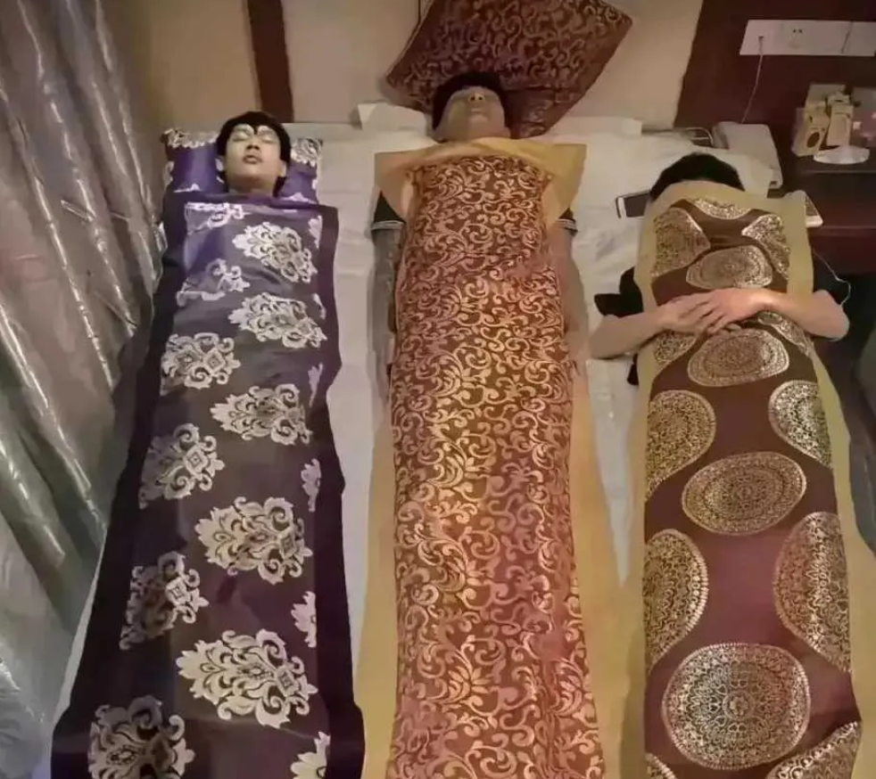 住宾馆那么久，终于明白这块布的用处！