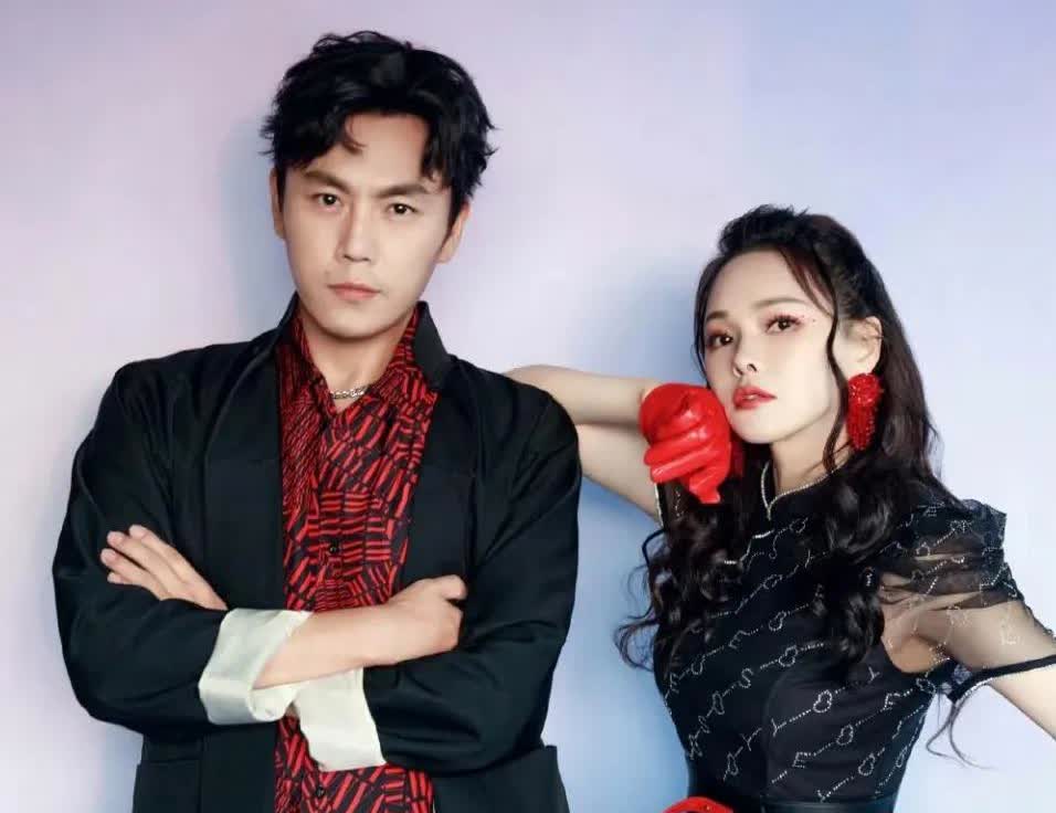 《扫毒风暴》发现个搞笑的事。

秦昊饰演的卢少骅找哑女做为伴侣，不是因为不会