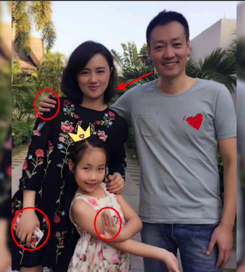 刚刚查了一下朱媛媛的女儿不查不知道，一查才明白！朱媛媛女儿辛芯仪，在妈妈朱媛媛去