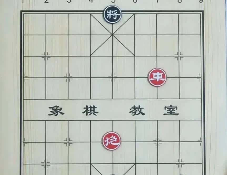 “谁要是拿红棋能赢，我给他50万，”黑方老头信誓旦旦的说道。

我看了一眼，