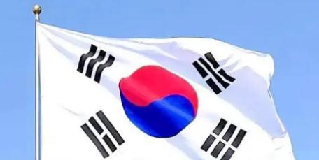 韩国国旗太极旗又被扒出老底：那标志性的红蓝太极和四卦，压根不是自家原创，全是从中