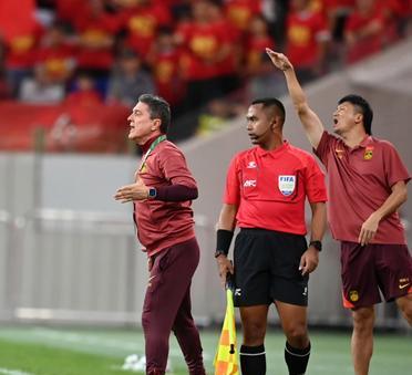 U22国足做到了，打平澳大利亚出线！正如罗克赛前分析比赛时谈到的，安东尼奥教练的