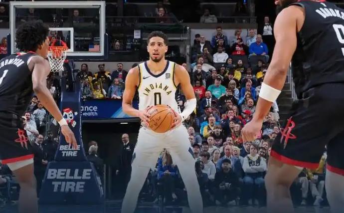 北京时间12月30日，火箭队在主场以126比119战胜了印第安纳步行者队，取得了