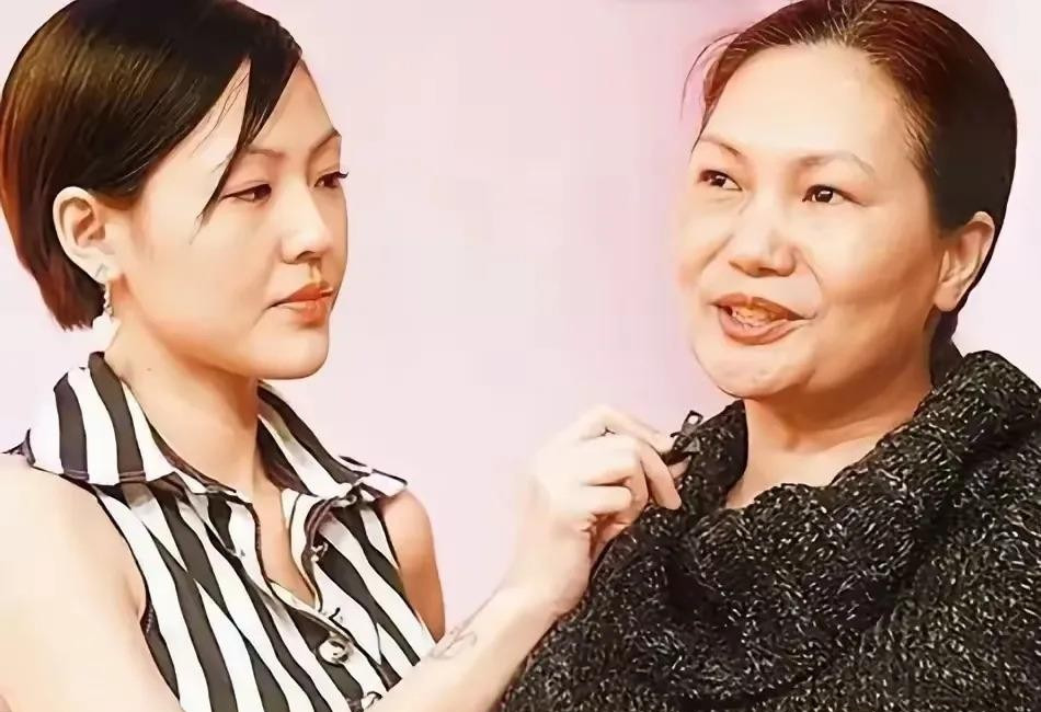 大S遗产分配及孩子抚养











不敢相信，曾经的爱恨纠葛如今只剩唏