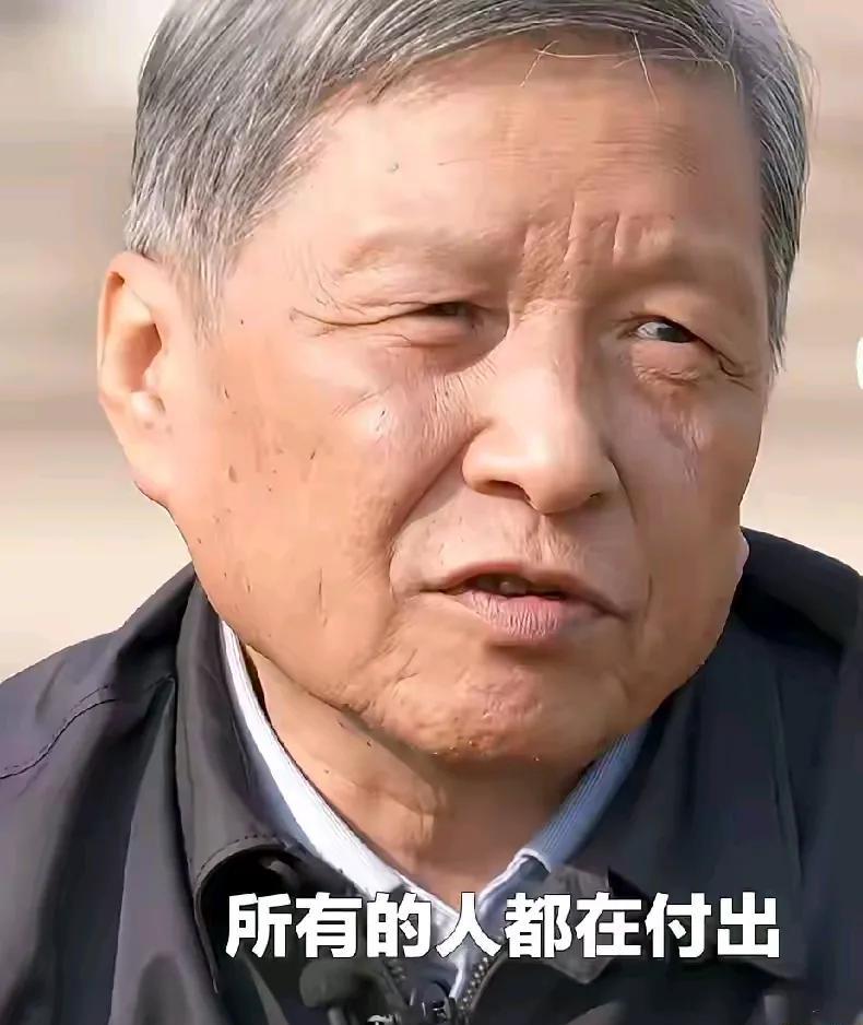 王树国确实是一位非常合格的教育工作者。
他有着丰富的经历，从艰苦环境中一路成长。