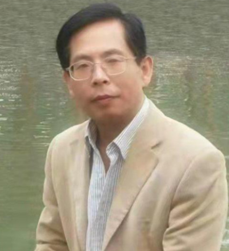 社科院研究员言论引争议











贺滨事件震惊全国！中美贸易战期间，