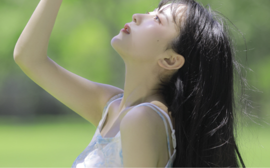 暴雪天，男友为白月光将我关在阳台差点冻死，我离开后他又悔疯了