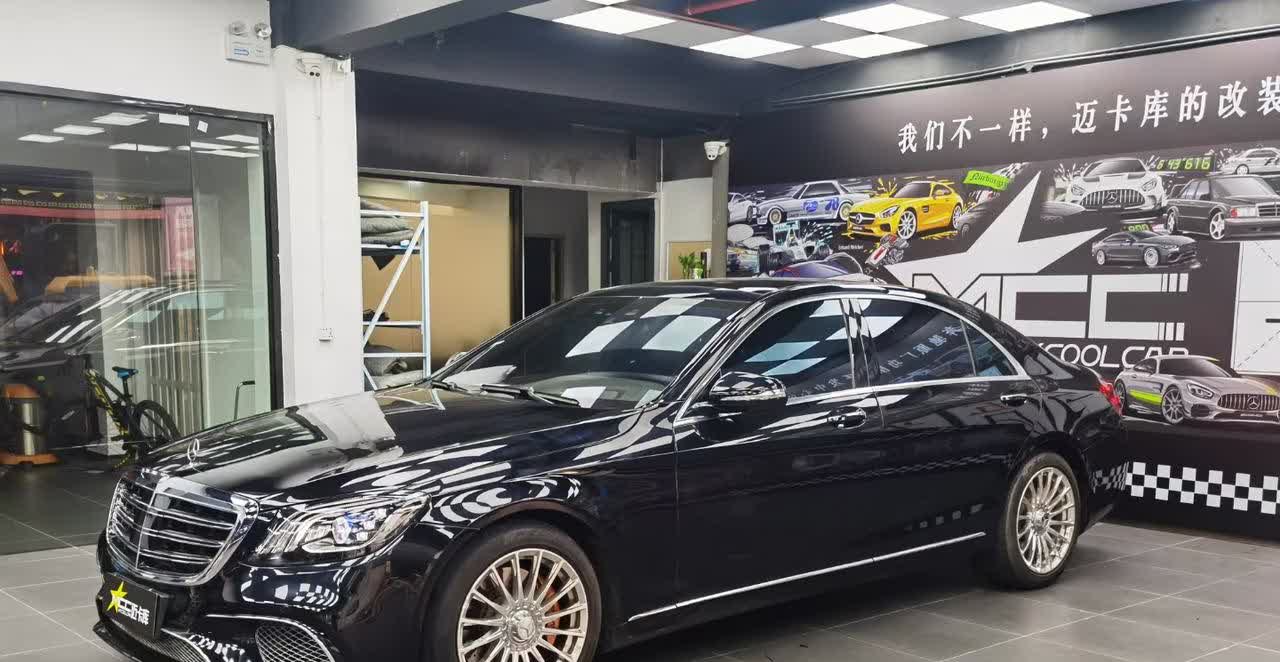 15年上牌奔驰S500L，4.7大排量 V8，过了一次户。已安全​行驶18万公里