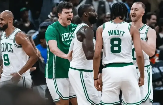 凯尔特人伤病报告：怀特和普里查德大概率出战
凯尔特人官媒更新了社媒，公布了球队今