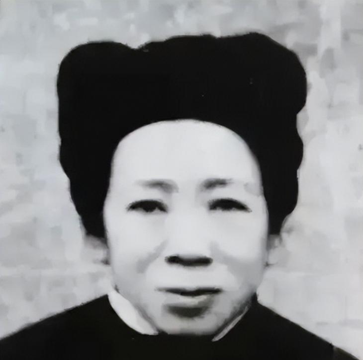 1982年，河北老太太张翠萍临终前，再三叮嘱儿子朱海清：“你记着，等我死后，无论