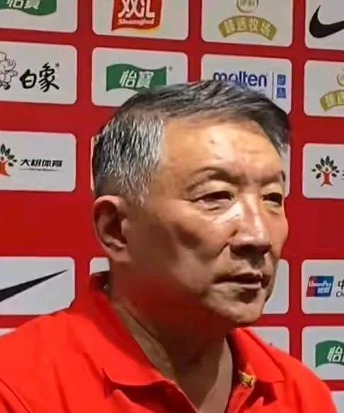 中国与日本的女篮比赛，看到了我们与日本的差距，暴露了以下不争的事实：
1，日本的